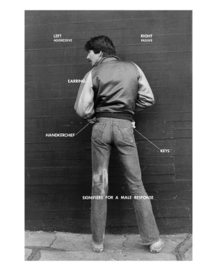 SignifiersMResponse_16x20FC